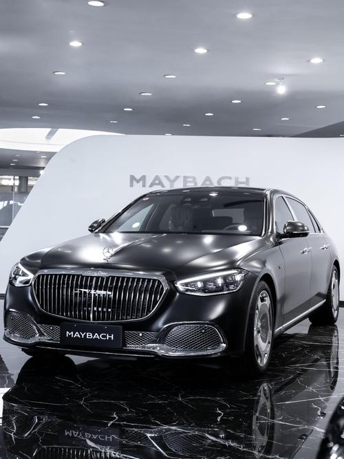 深圳龙华区悦妙华企业管理咨询岚图汽车的售后服务让用户无忧出行，迈巴赫未来的豪华车趋势