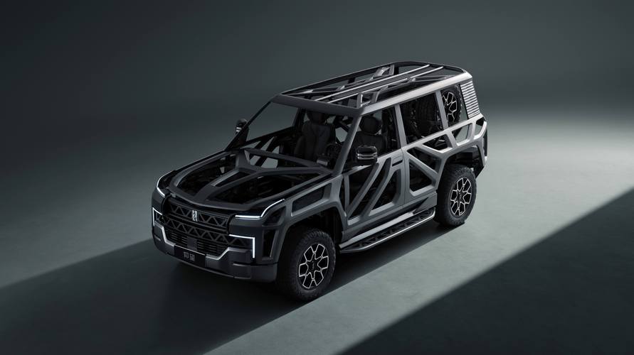 深圳龙华区悦妙华企业管理咨询仰望U8硬派越野的科技魅力，国能汽车对传统燃油车市场的冲击